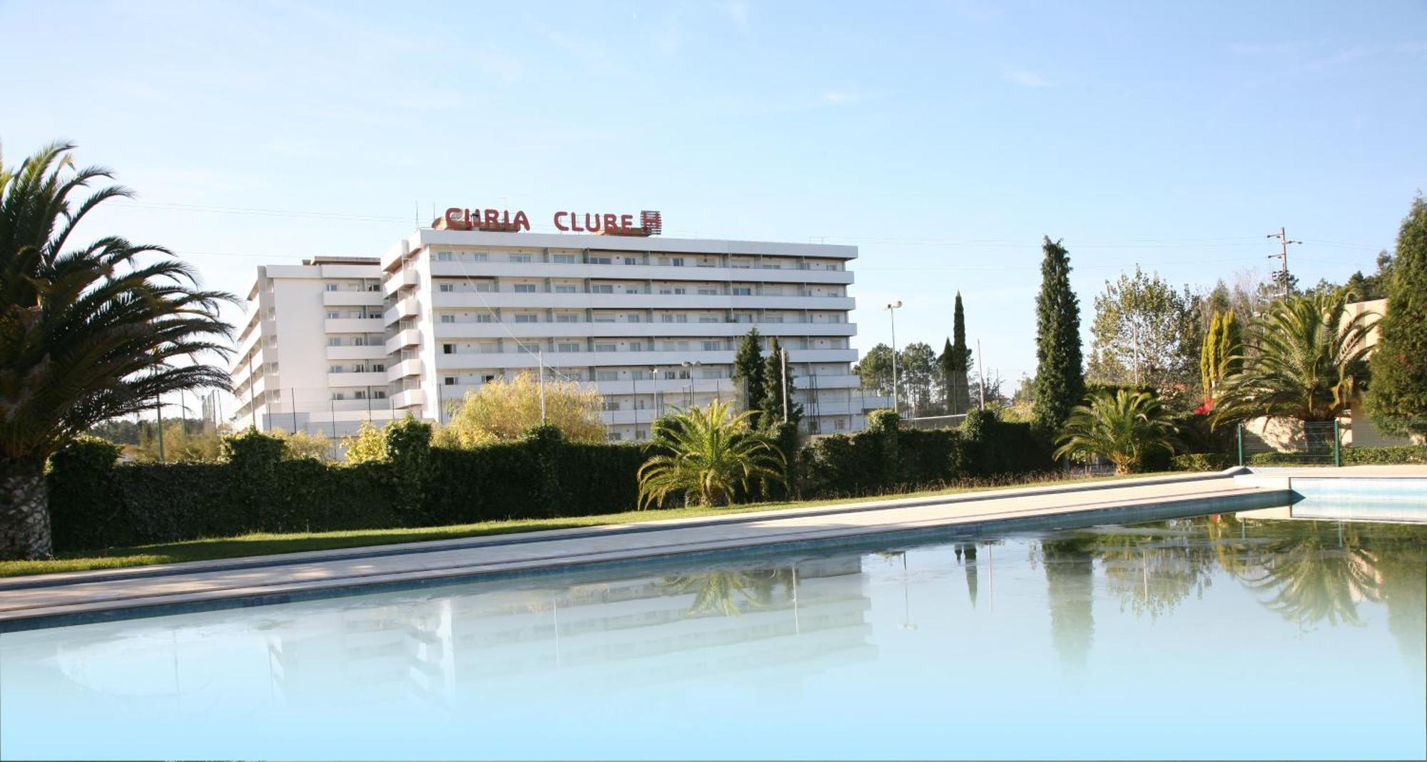 Curia Clube Aparthotel Exteriör bild